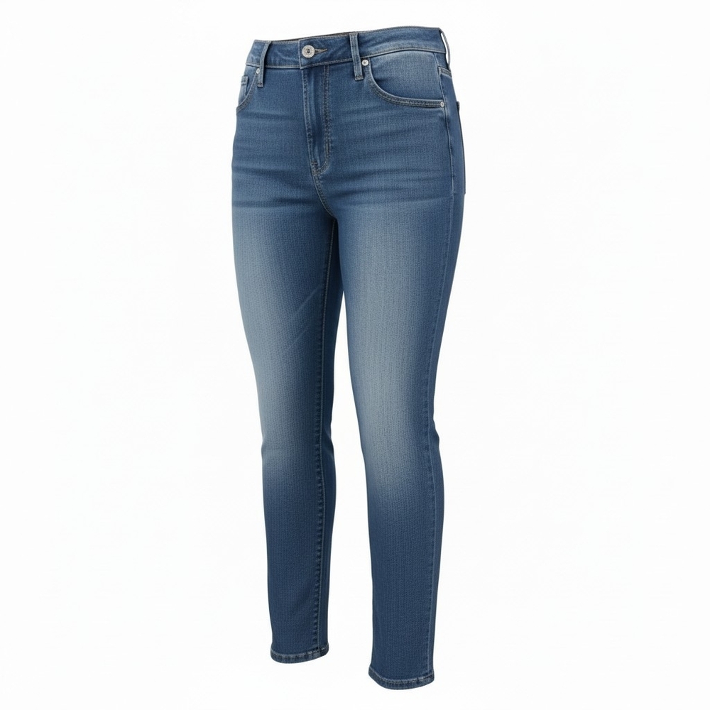 Wallflower Women's Medium Blue Straight-Leg Jeans